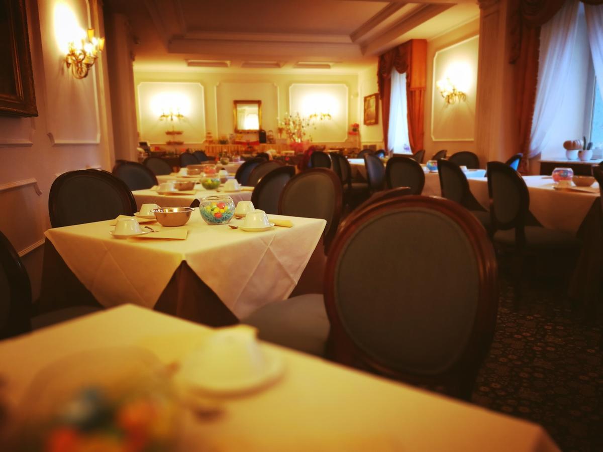 Hotel Royal